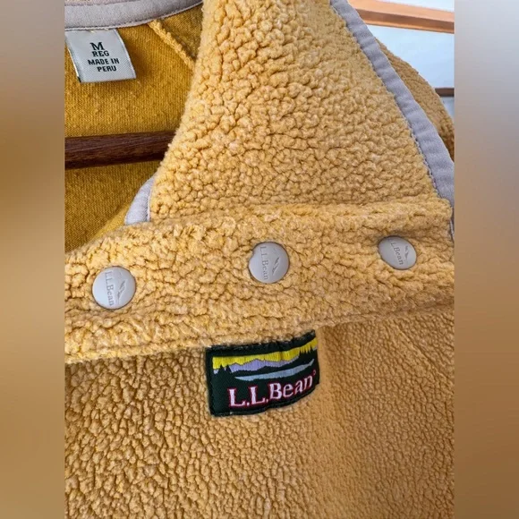 L.L. Bean Tumbled Sherpa Pullover - Picture 4 of 6